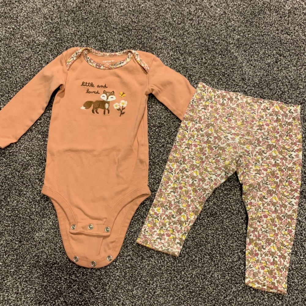 Carter's 9 Piece Bundle - Picture 4 of 16